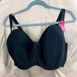 Strapless Curvy Kate 36HH luxe in black.